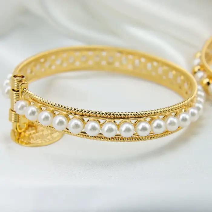 Bracelets en or plaqué 21 carats pour femmes, perles élégantes italiennes, bracelets de manchette de