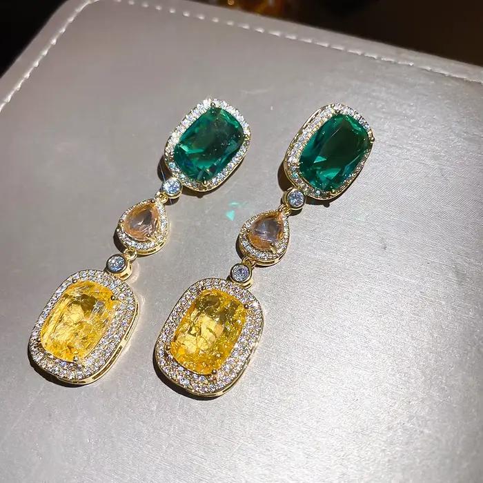 Boucles d'oreilles de luxe haut de gamme, design rétro élégant, style Hong Kong, en topaze et zircon