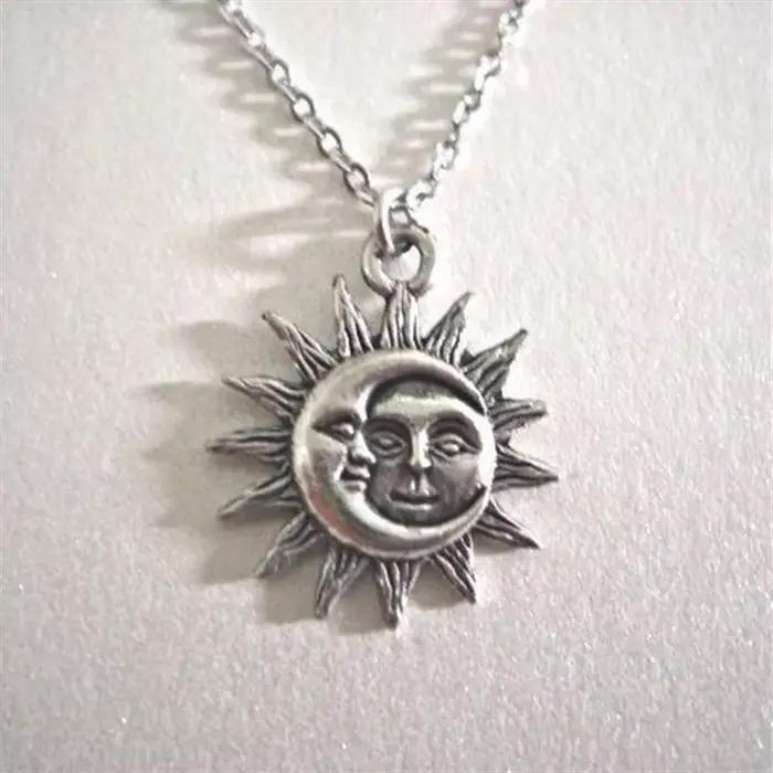 Nouveau collier soleil et lune breloque bijoux célestes amour délicat amitié Soulmate déclaration Pu