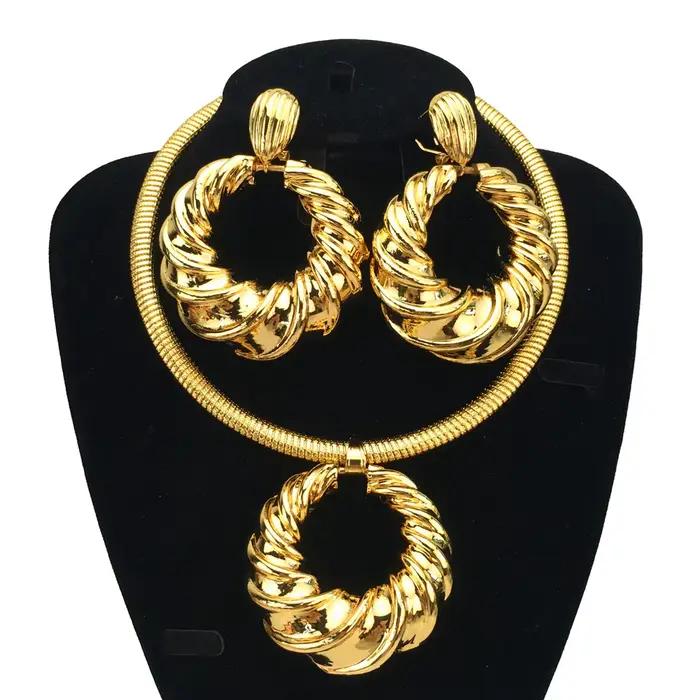 Ensemble de bijoux en or Dubai pour femmes, collier et boucle d'oreille, pendentif tendance, fête de