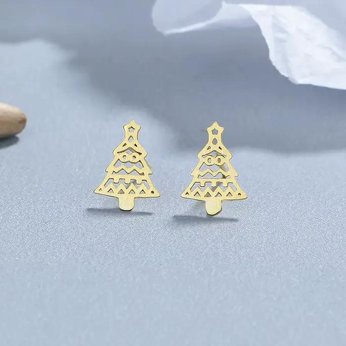 Boucles d'oreilles festives et féminines en forme d'arbre de Noël et de flocon de neige 2025, argent
