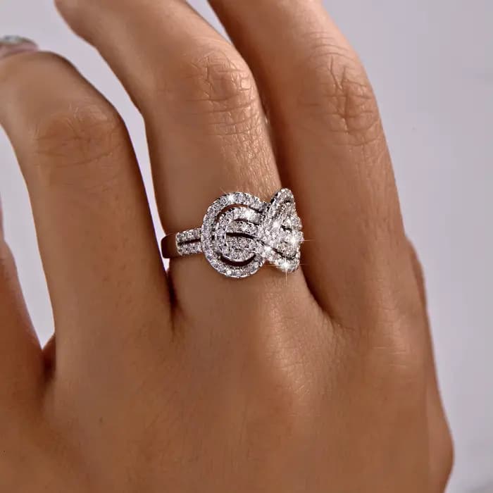 Bague en cuivre avec zircon cubique à nœud croisé pour femme, motif corde torsadée entrelacée, bijou