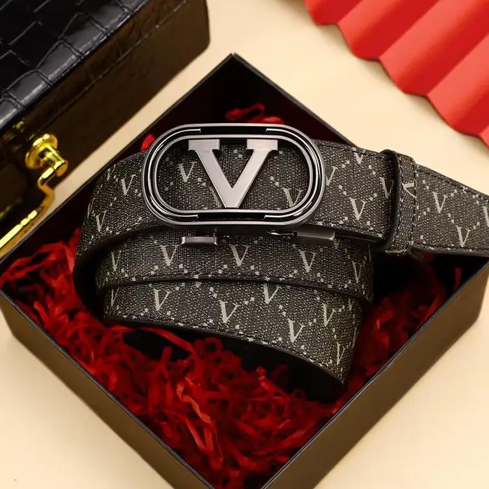 Ceinture à boucle automatique pour homme, un accessoire élégant, décontracté et professionnel, le ca