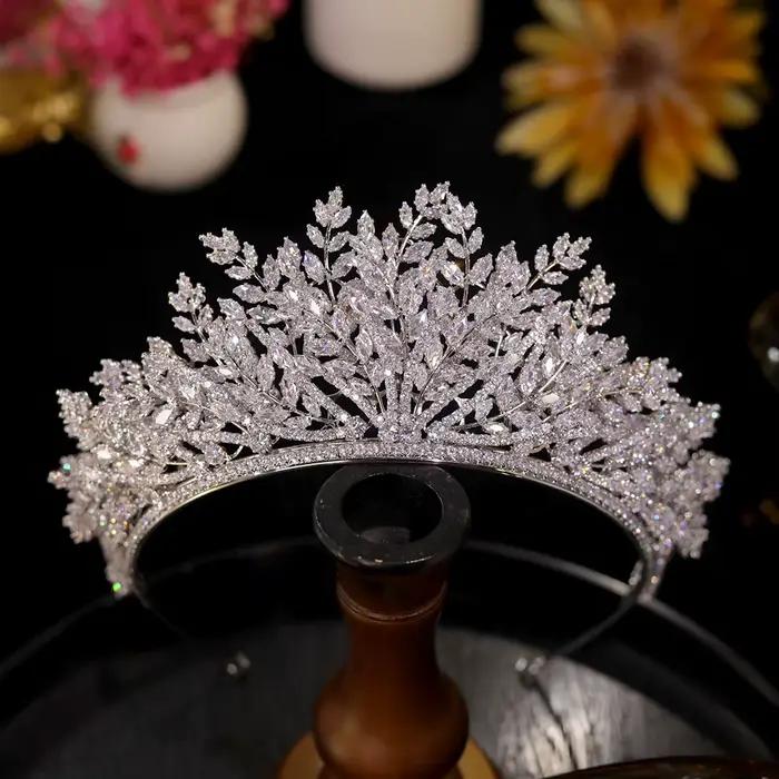 Nouvelle couronne en plusieurs couches de feuilles, accessoires de mariage, diadèmes de couleur arge