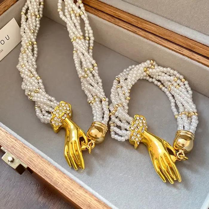 Collier de perles multicouches, chaîne de clavicule de tempérament de style palais rétro français