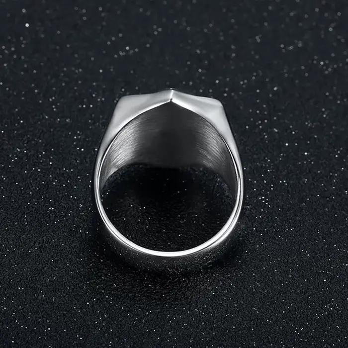 Anneaux de templier de chevaliers Vintage en acier inoxydable pour hommes et femmes, bouclier Hip Hop en forme d'épée, anneau de guerrier, amulette Punk, bijoux cadeaux