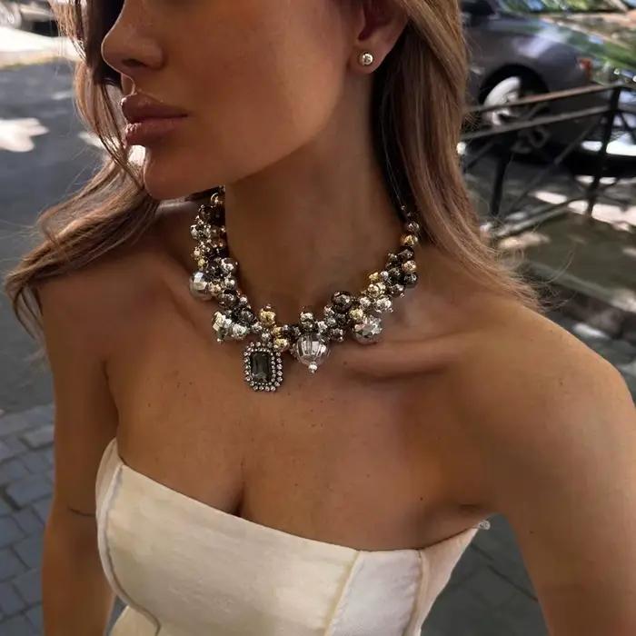 Ensemble de bijoux vintage de luxe pour femmes, plaqué or, perles CCB, strass brillants, pendentif géométrique, collier ras du cou, boucles d'oreilles, cadeau de mariage