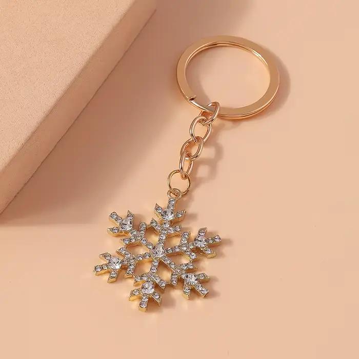 Leslie mignon porte-clés de noël couleur or cristal flocon de neige de noël porte-clés pour les femmes bijoux de fête de noël cadeaux