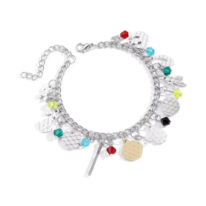 Bijoux pour fans de Star Wars, bracelet à breloques inspiré de Mandalorian avec détails de Grogu, de Mythosaur, de crâne et de sabre laser, accessoire science-fiction
