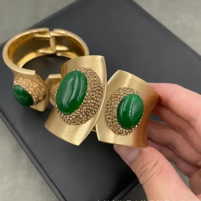 Nouveau Bracelet en Jade émeraude pour femmes strass mode personnalisé fête bijoux de mariage