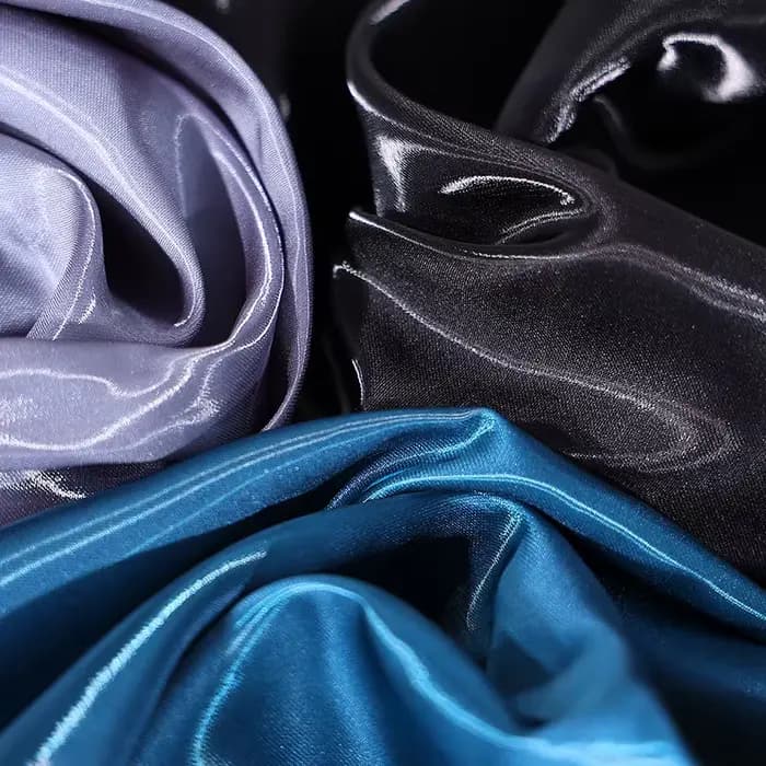 Tissu réfléchissant à lumière d'eau liquide au mètre pour vêtements robes de mariée bricolage couture mode tissu lisse soyeux rose bleu