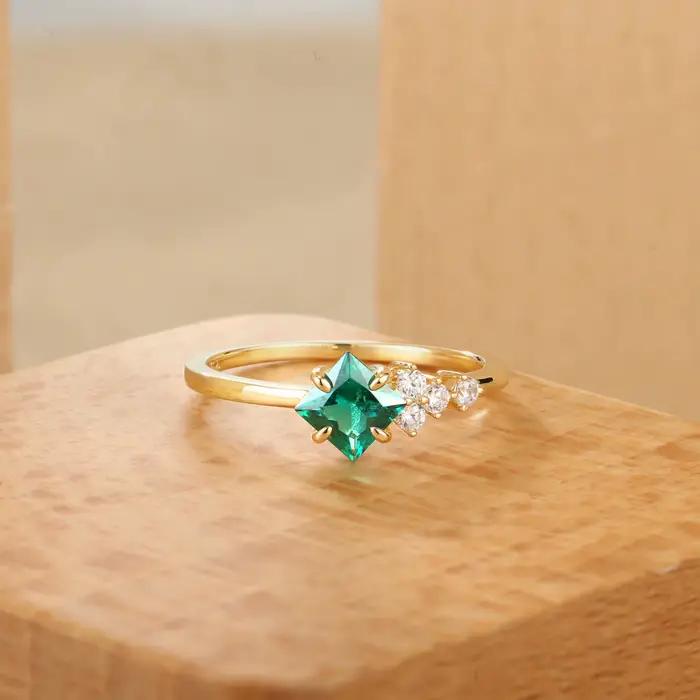 CHARMING Bague pliante émeraude au design original, en argent sterling 925 plaqué or, bijoux de luxe pour femme, idéale pour les soirées, vente chaude