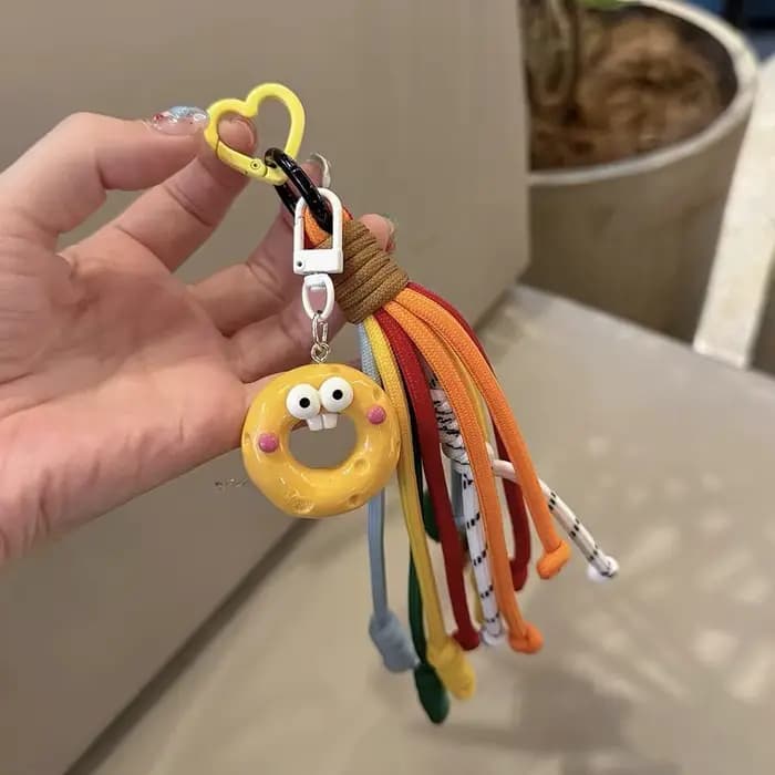 Porte-clés mignon style coréen lèvres de saucisse, breloque de sac amusante, corde colorée, cadeau pour couple