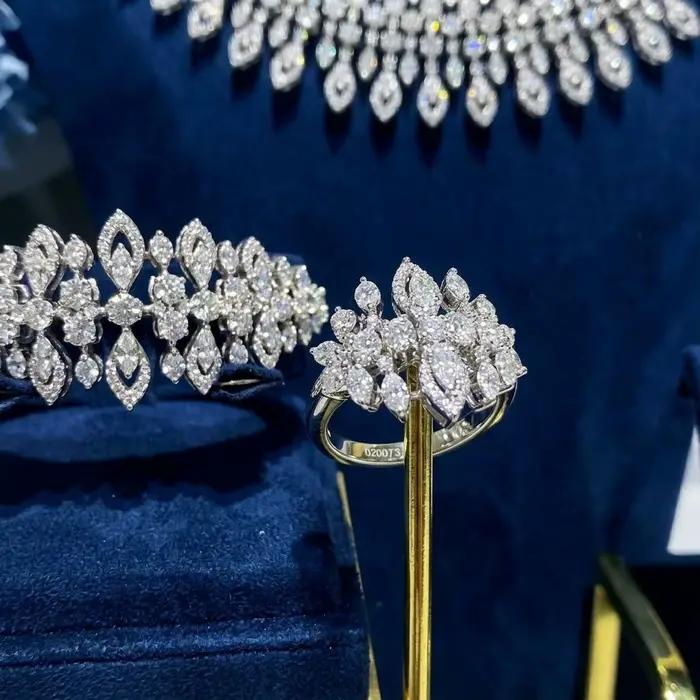Ensemble de bijoux de mariée de luxe Bride Talk, 4 pièces, design élégant avec franges en zircon, accessoires de mariage pour femmes, à porter lors de fêtes