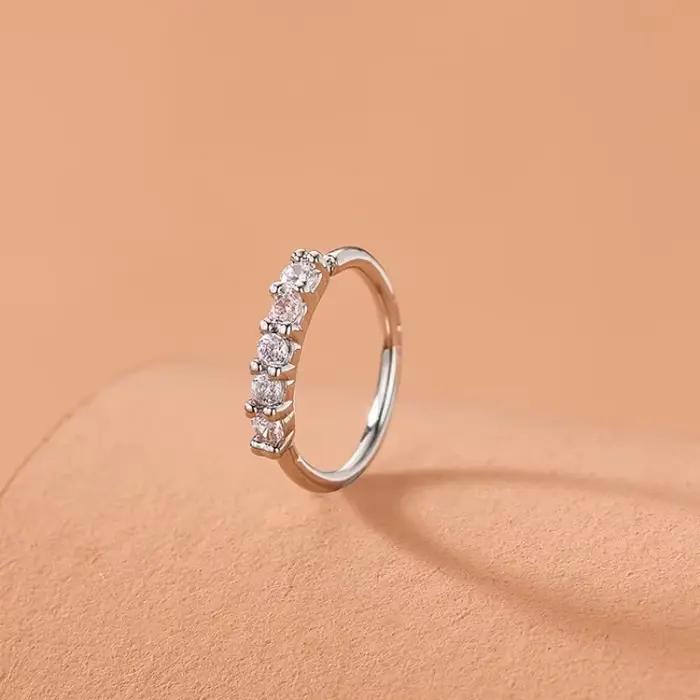 Anneaux de nez en Zircon miniatures à une rangée pour femmes, perceuse Fine exquise avec ouverture de perceuse, faux Piercing de nez, bijoux