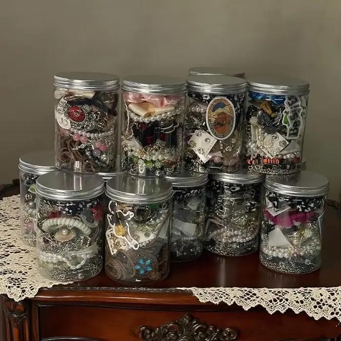 Coffret Cadeau Pot à Bijoux Vintage – Pot à Bijoux Mystère pour Femme – Ensemble de Bijoux Mixtes Surprise avec Colliers, Boucles d'Oreilles et Bagues pour Elle