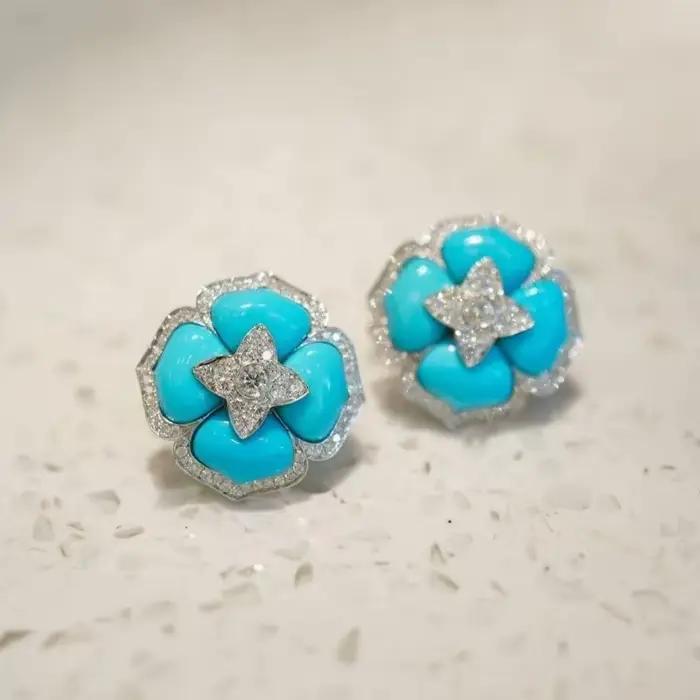 Boucles d'oreilles turquoise de luxe et à la mode avec boucles d'oreilles à fleurs bleues incrustées d'argent pour femmes, bijoux classiques de mariage, cadeau