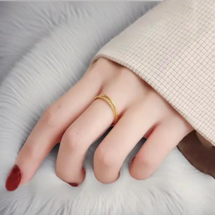 VIVILADY Bague torsadée en acier inoxydable de qualité, motif géométrique, pour femme et couple, bijou de mode, idéale pour les fêtes