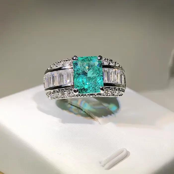 Nouvelle bague émeraude simple et élégante pour fille, en argent S925 avec zircon vert exquis, bijou de fête et de banquet pour filles, cadeau
