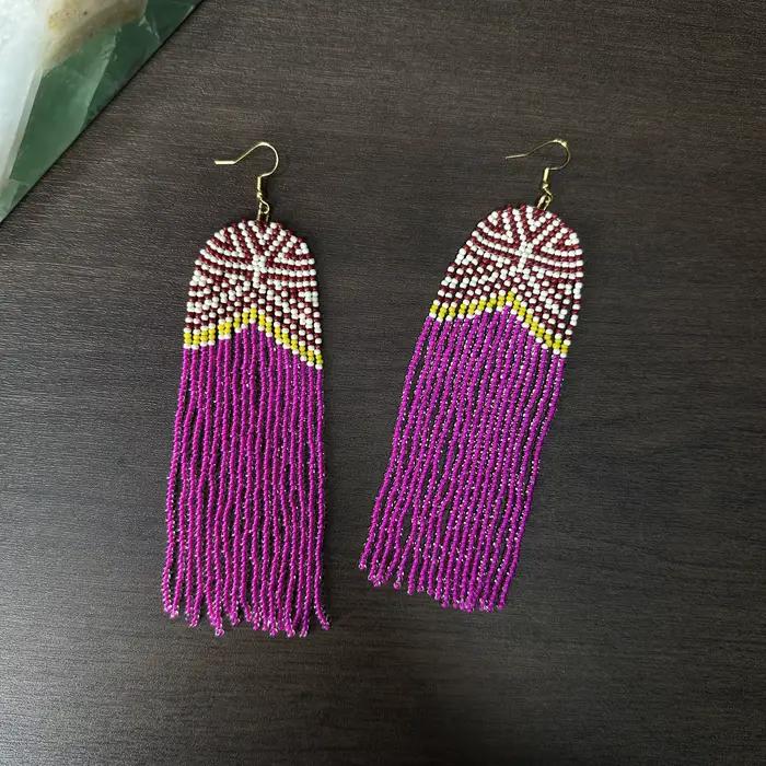 Boucles d'oreilles pendantes pour femmes Inspiration Design, perles de rocaille avec longues franges, crochets d'oreilles en acier inoxydable, accessoires