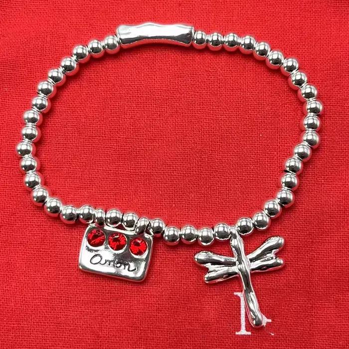 Série de bracelets à breloques de style mixte espagnol 2026 ; ensemble de bijoux amusant, luxueux et vintage.