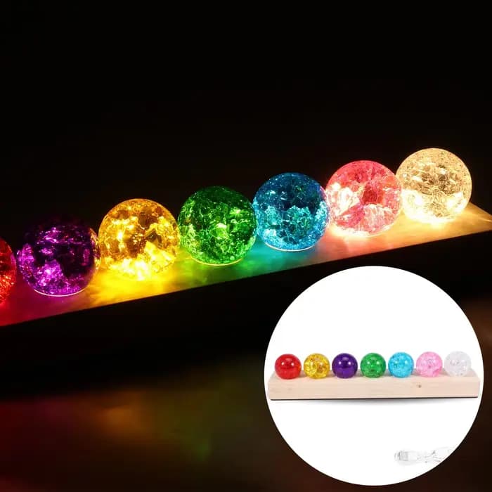 Boule de cristal colorée ornement petite veilleuse 7 boules de cristal avec supports de lampe LED en bois décoration de la maison veilleuse cadeau