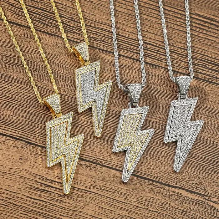 Nouveau Collier Pendentif Éclair en Strass Haut de Gamme Style Hip Hop 2026 pour Femme – Bijou Tendance pour Fête et Cadeau