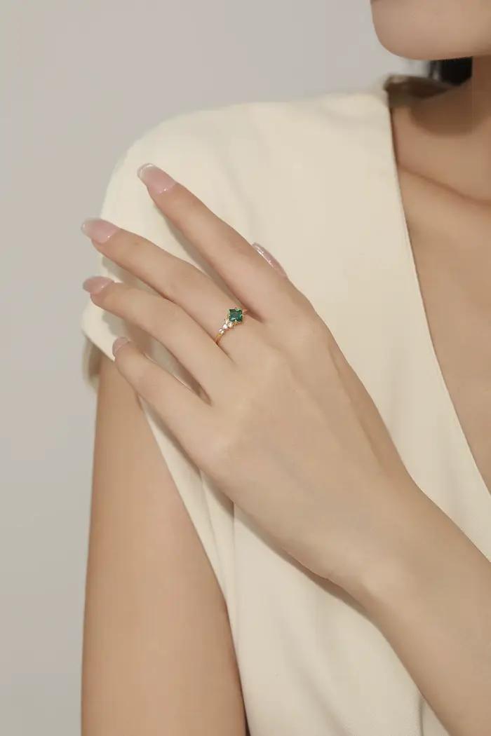 CHARMING Bague pliante émeraude au design original, en argent sterling 925 plaqué or, bijoux de luxe pour femme, idéale pour les soirées, vente chaude