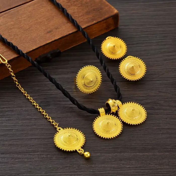 Parures de bijoux éthiopiens : pendentif rond, boucles d'oreilles, bague, chaîne de tête – Ensembles 4 pièces pour mariages africains et érythréens, fiançailles, cadeaux ethniques