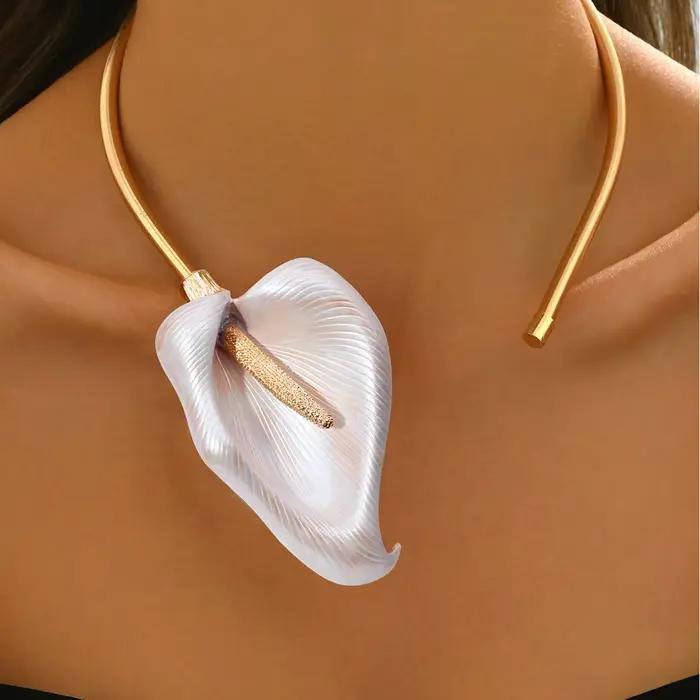 Collier ras du cou ouvert en forme de fleur de lys Calla pour femmes, déclaration rétro française, Unique, fête, Banquet, bal, accessoires bijoux tendance