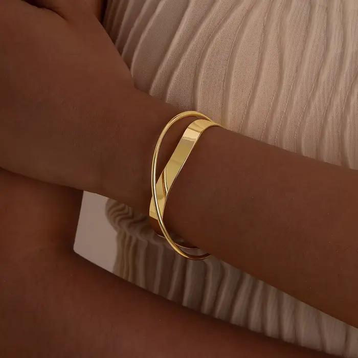 Bracelet manchette pour femmes, bracelets ouverts en croix torsadée, bijoux de déclaration plaqués or