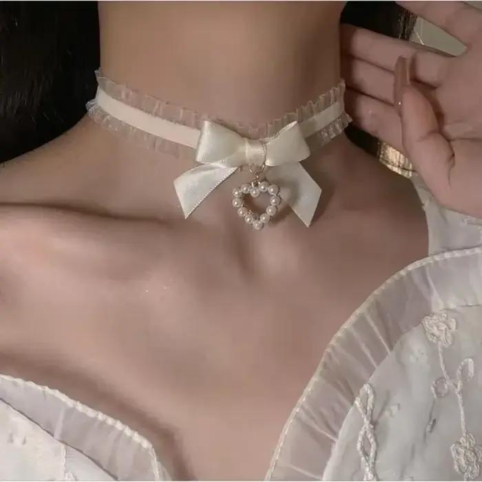 Collier en dentelle noire et blanche, Vintage, avec nœud en ruban, pendentif gothique en forme de cœur, pour femmes et filles, bijoux Lolita doux, nouveau ras du cou, 2024