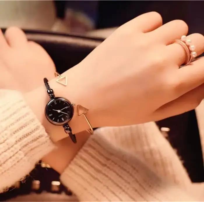 Montres-Bracelets de mode pour femmes de luxe en acier inoxydable rétro dames montres à Quartz femmes robe horloge 자