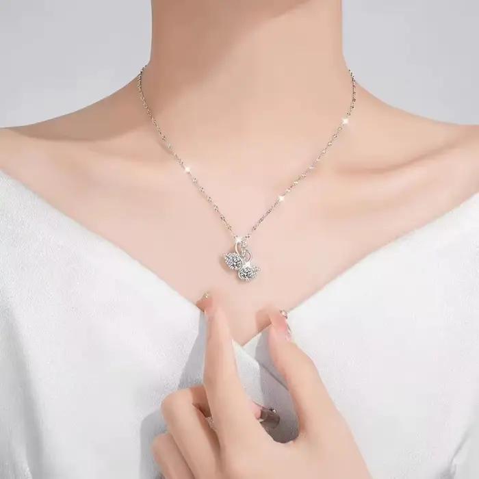 Collier double cygne en or blanc, niche de luxe légère, pendentif cygne, chaîne de clavicule pour petite amie