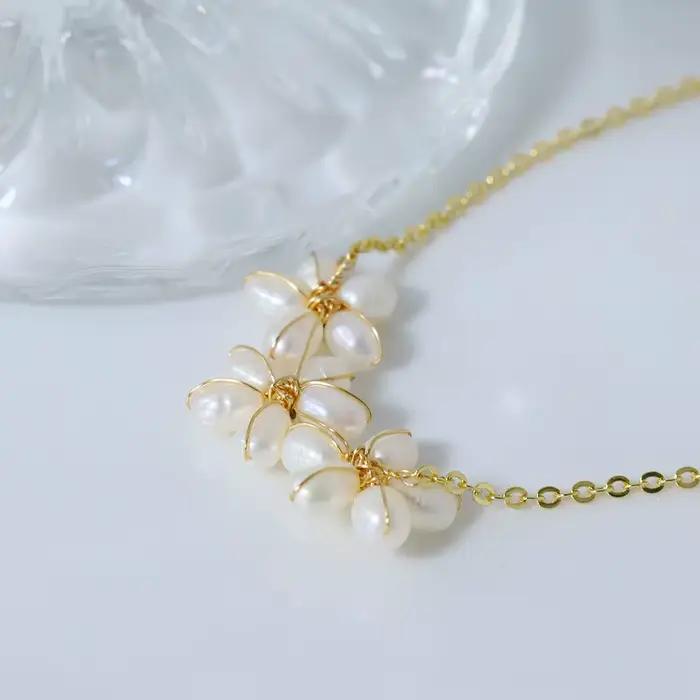 Collier de perles d'eau douce naturelles pour femmes, fleur de riz, bijoux de luxe coréens, cadeaux à la mode pour filles, GN0642