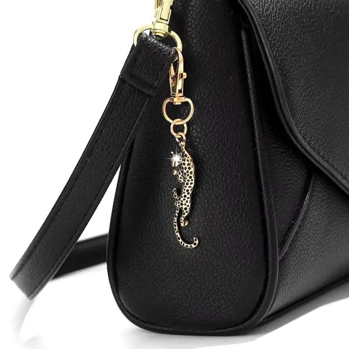 Porte-clés pendentif panthère Animal pour femmes, sac à main, breloques de voiture pour hommes, ornements, bijoux à la mode, cadeaux