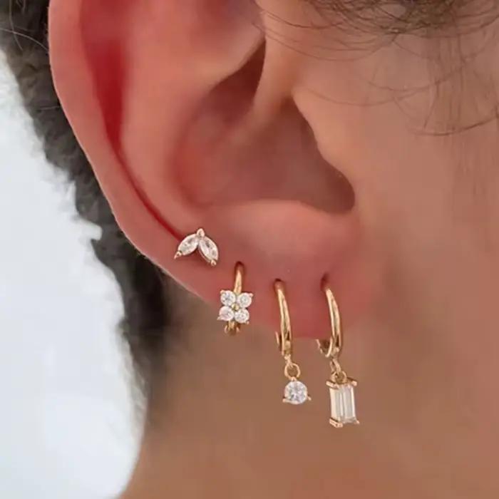 Ensemble de boucles d'oreilles Huggie en cristal pour femmes, 4 pièces, mode Cartilage, Piercing, Helix, bijoux en vrac, Lobe brillant, Lots de boucles d'oreilles
