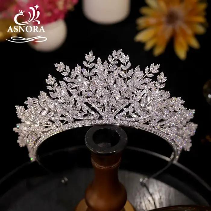 Nouvelle couronne en plusieurs couches de feuilles, accessoires de mariage, diadèmes de couleur argent, diadème en cristal CZ pour femmes, bijoux de mariée