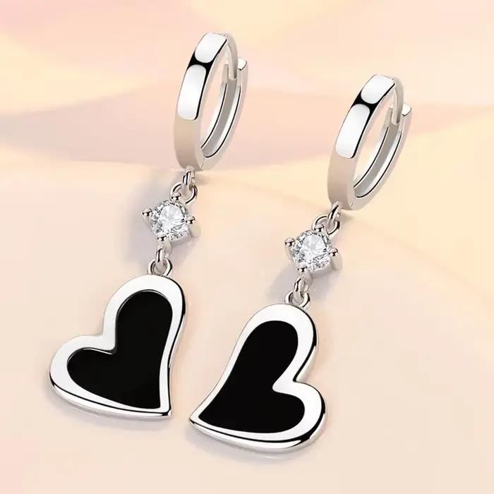 Boucles d'oreilles en argent Sterling 925 pour femmes, bijoux rétro noir en forme de cœur d'amour, accessoires de fête pour filles, cadeau, nouvelle collection