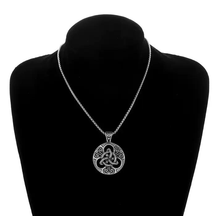 Collier rond à nœud celtique pour hommes, bijoux, amulette à Rune nordique, pull à la mode, cadeau