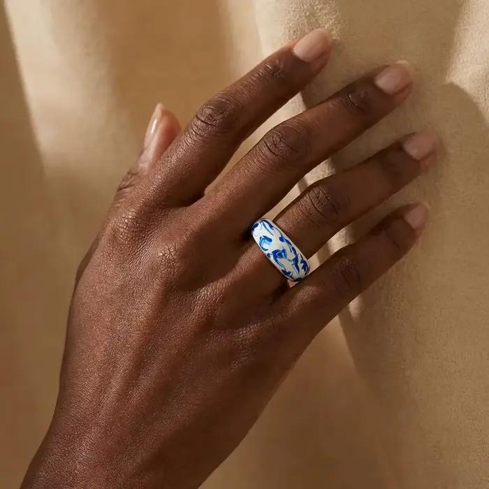 Bague statement en émail bleu et blanc pour femmes, vintage, large, couleur or, cercle, bague de doigt, étanche, bijoux vintage, cadeaux