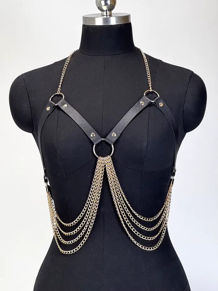 Harnais de poitrine gothique en cuir PU avec chaînes, harnais de poitrine tendance style punk avec chaîne, pour accessoires vestimentaires quotidiens