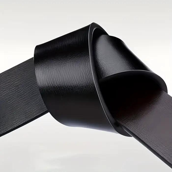 Ceinture pour hommes en cuir synthétique avec boucle en alliage automatique, durable et adaptée aux occasions décontractées et semi-formelles.