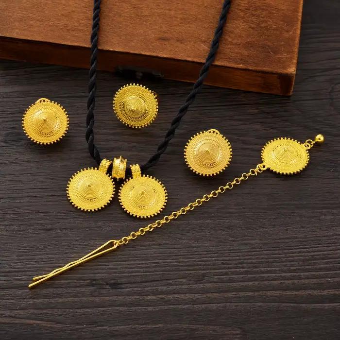 Parures de bijoux éthiopiens : pendentif rond, boucles d'oreilles, bague, chaîne de tête – Ensembles 4 pièces pour mariages africains et érythréens, fiançailles, cadeaux ethniques