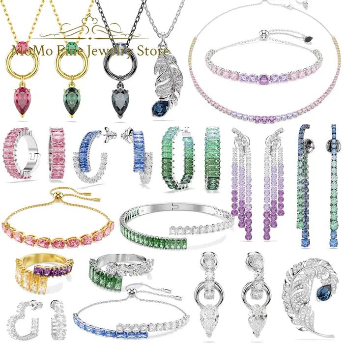 Parure de bijoux Anniversaire 2026 – Collier, bague et boucles d'oreilles de luxe pour femme, avec plumes bleues charmantes et cristaux géométriques blancs et verts