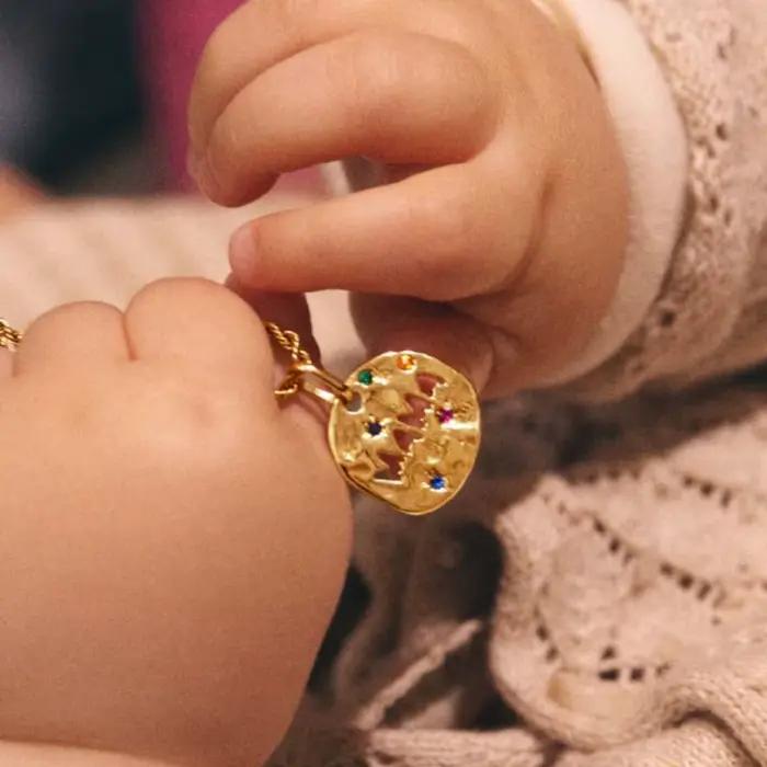 Collier maman cadeau rond irrégulier coeur d'amour MAMA pendentif collier pour mère Tarot pendentif acier inoxydable plaqué or 18 carats