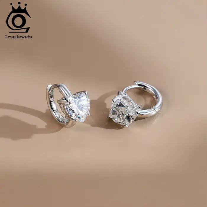 ORSA JEWELS Boucles d'oreilles créoles en argent 925 avec moissanite brillante couleur D, motif cœur diamant, bijoux fins MOE21