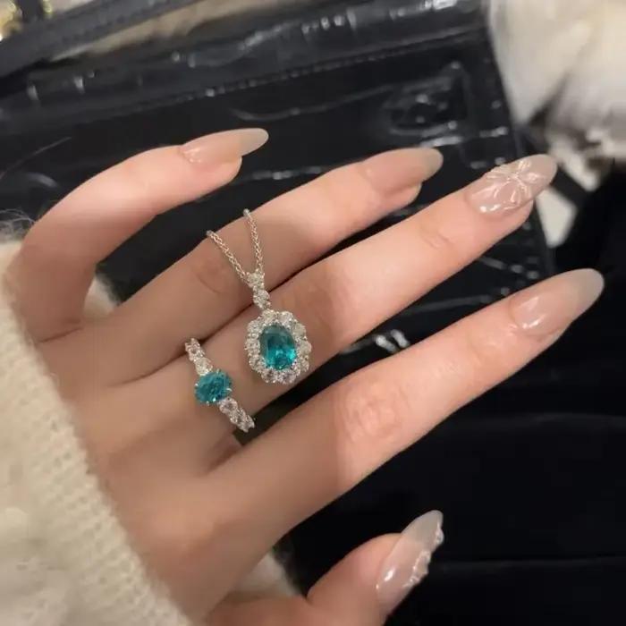 Pendentif en pierres précieuses incrustées de diamants en argent 925 pour femme, collier Paraiba brillant, bijoux exquis, mode rétro, luxe, bleu-vert