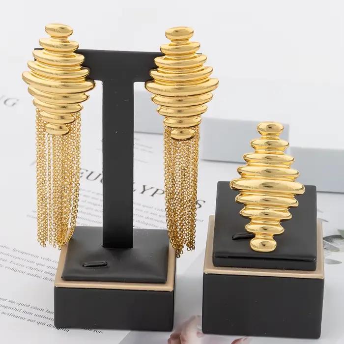YM – bijoux plaqués or 18 carats pour boîte de nuit, reine, mode luxe, accessoire de bijoux de mariage, ensemble de boucles d'oreilles et bagues à pampilles longues