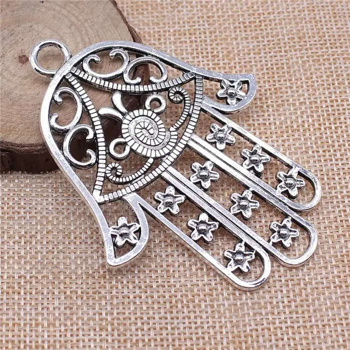 WYSIWYG 1 pièces 85x62mm Hamsa breloque à la main avec des fleurs grandes fleurs breloques à la main grandes fleurs creuses Lufthansa Hamsa breloques à la main